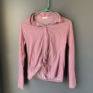 Button down shirt with knot